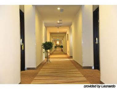 Super 8 Shuang Jing Qiao East Hotel Peking  Buitenkant foto